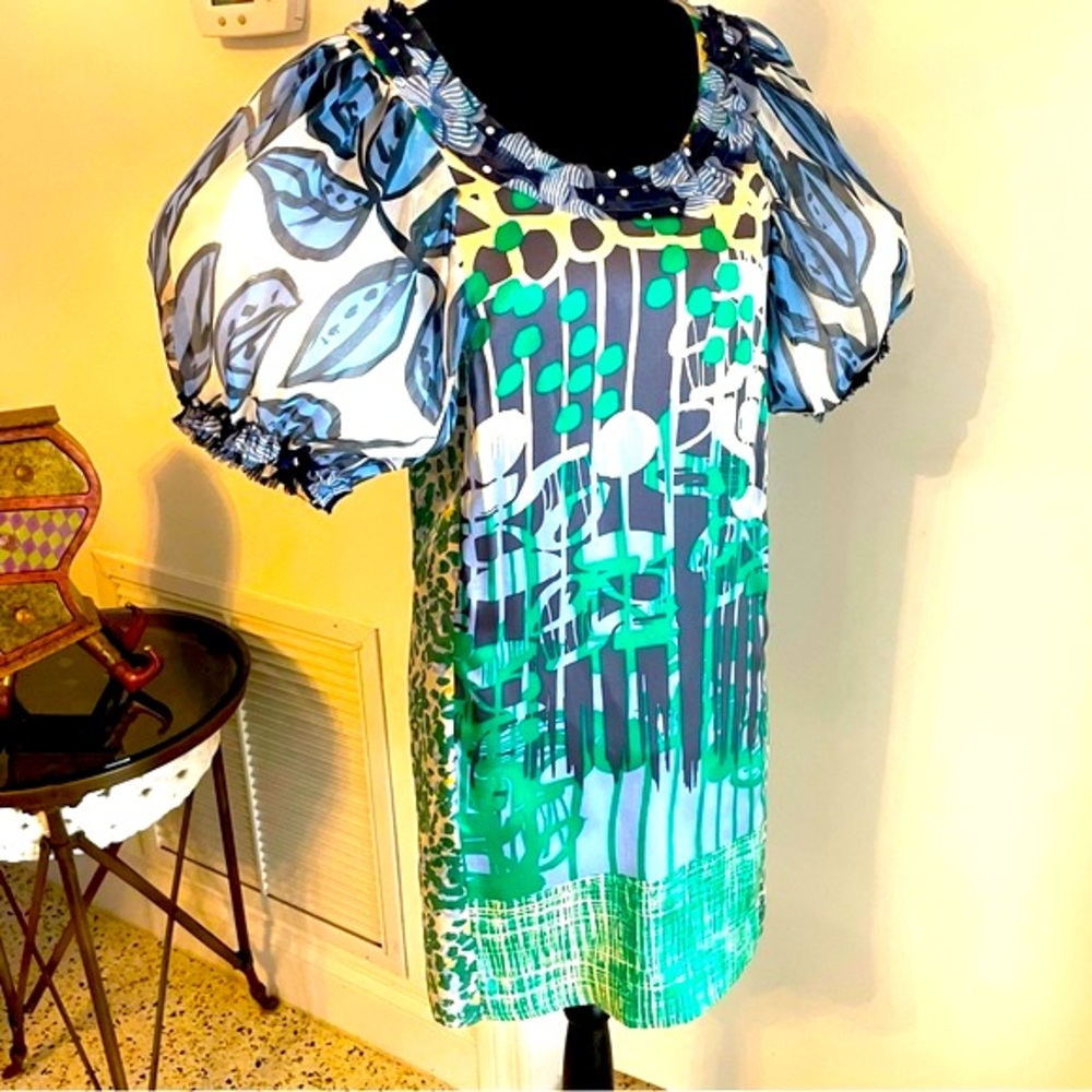 Anthropologie HANII Y Green Print Silk Shift Dress. Elbow Length Sleeve! Great S